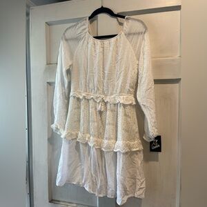 NWT Junior Womens White Party Dress - XL